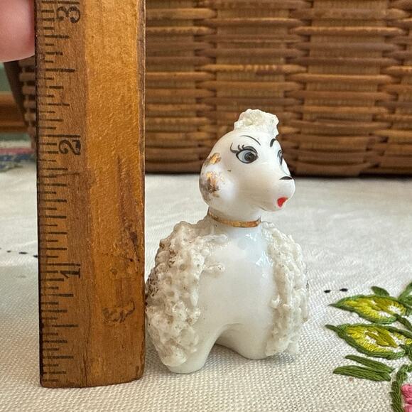 Vintage MCM Mid-Century Modern Spaghetti Poodle Porcelain Miniature Figurine - Picture 7 of 8
